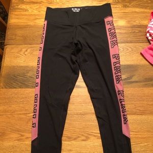 VS PINK LEGGINGS